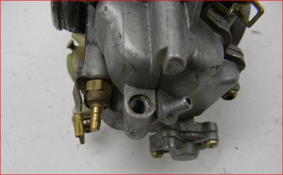 Carburateur quad avec prises de réchauffeur / Carburateur quad avec prises de réchauffeur.JPG Carburateur quad avec prises de réchauffeur.JPG