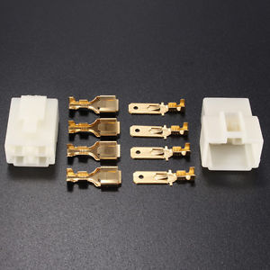 Contacts à clips de verrouillage / Contacts à clips de verrouillage.JPG Contacts à clips de verrouillage.JPG