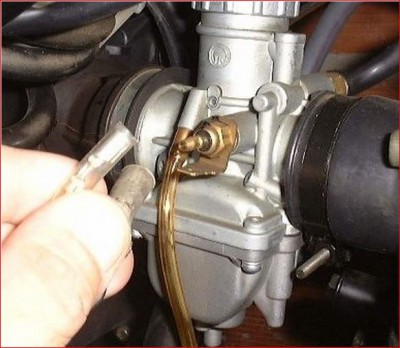 Exemple de branchement réchauffeur carburateur.JPG