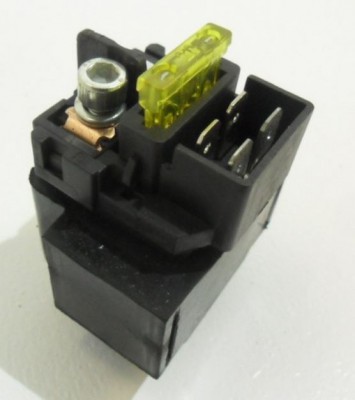 HY22004   RELAIS DEMARREUR_.JPG