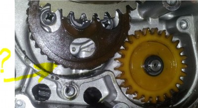 HY23103 PIGNON Usé.JPG