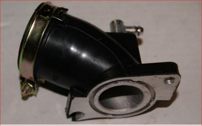 HY23201B - PIPE D'ADMISSION A 2 RENIFLARS.JPG