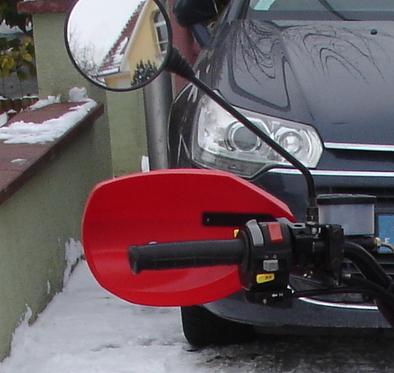 vue arriere protege main.JPG