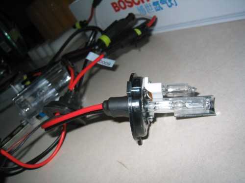 Ampoule HID H4.jpg