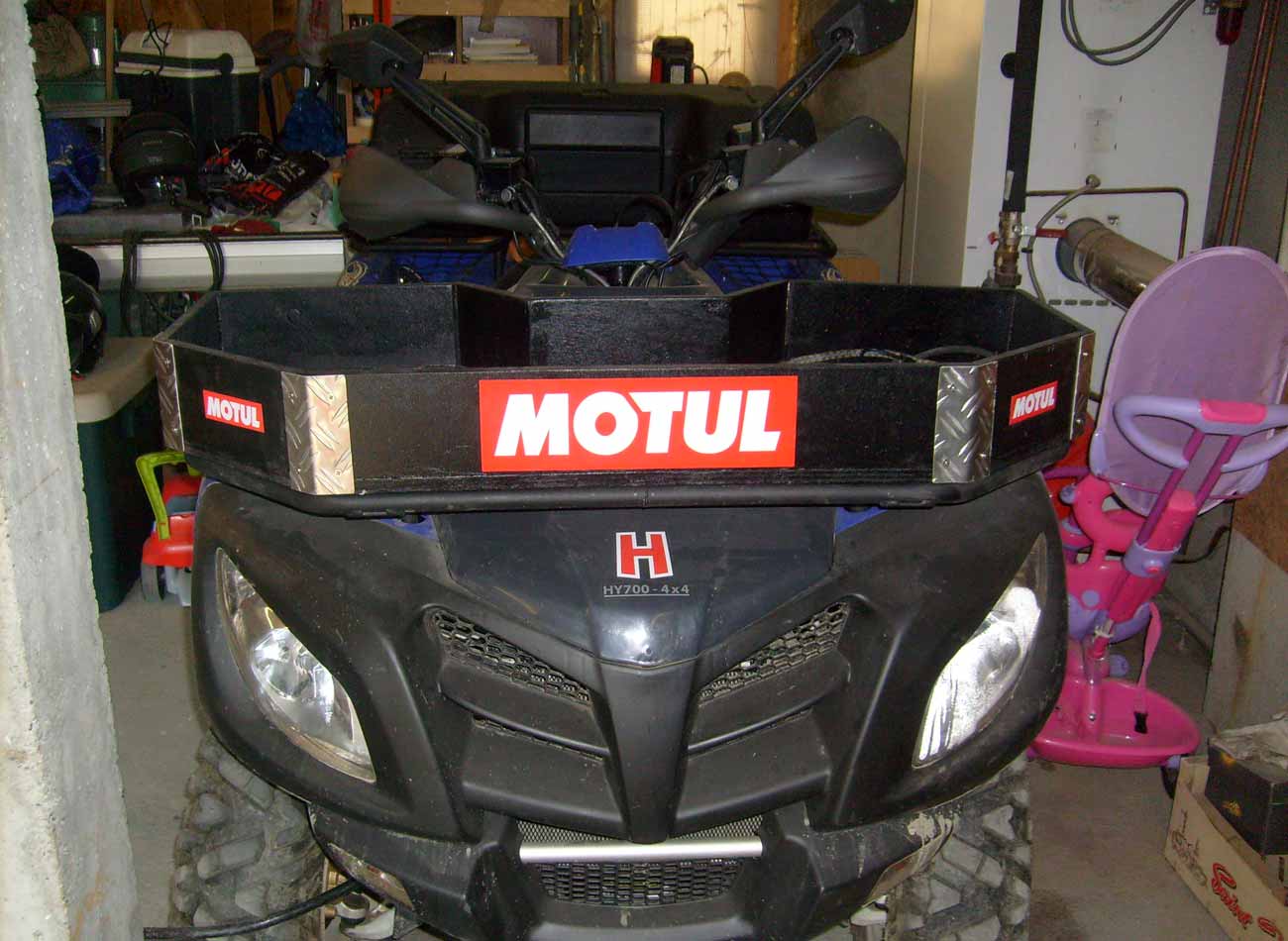 coffre-tronconneuse.jpg coffre-tronconneuse.jpg