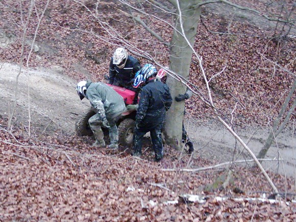 11un chti coup de main.JPG