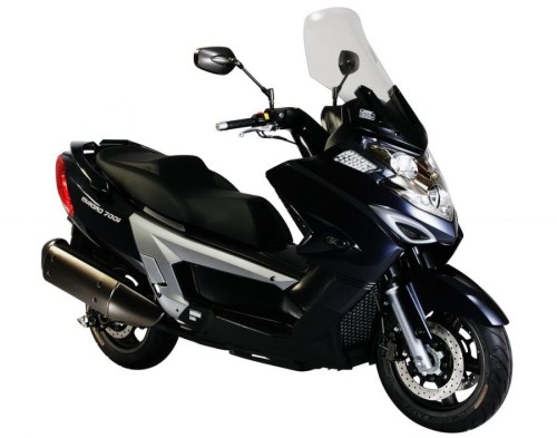 Kymco_myroad700_stpz.jpg
