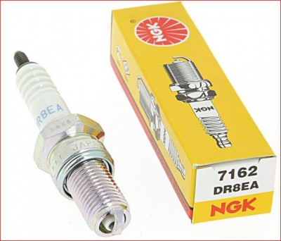 Bougie DR8EA ou DR7EA.JPG