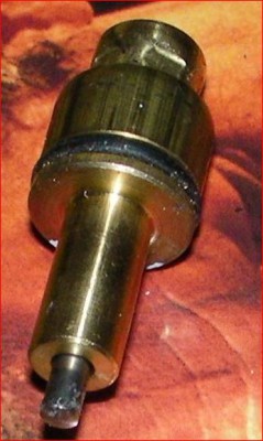 Piston à cire de Starter Automatique.JPG