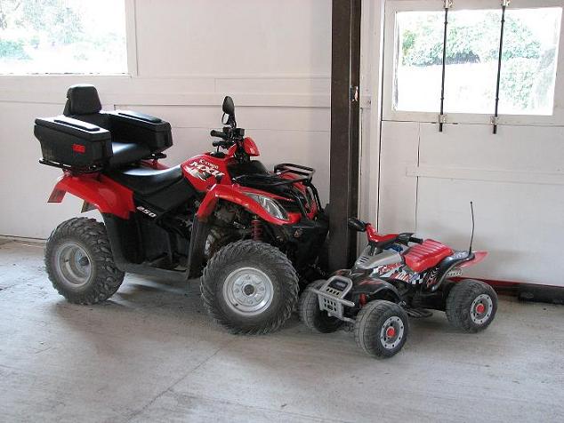 Le mien et celui de ma fille !!! / IMG_0150_a.JPG IMG_0150_a.JPG