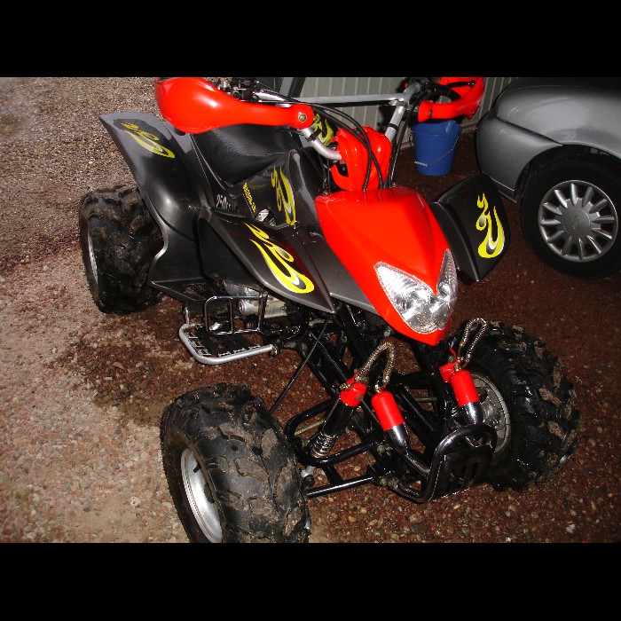 quad 018_700x700.jpg
